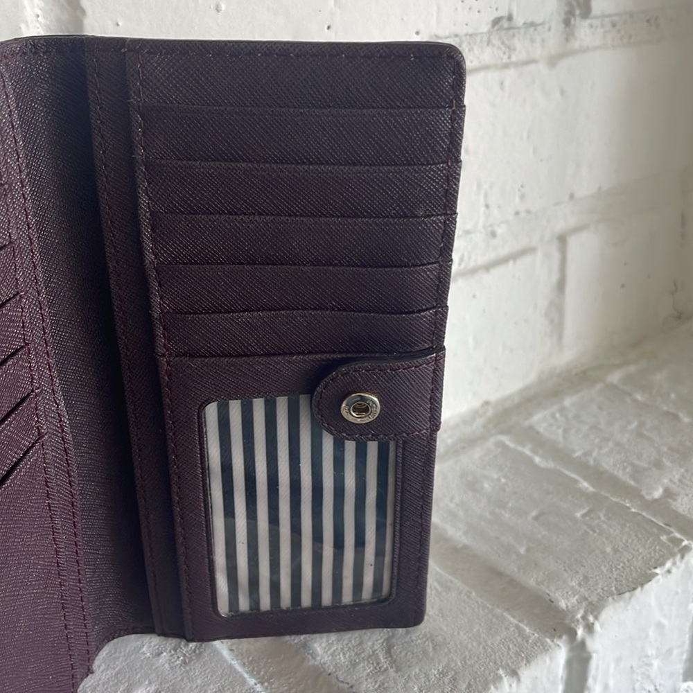 Kate Spade Wallet - Picture 5 of 9